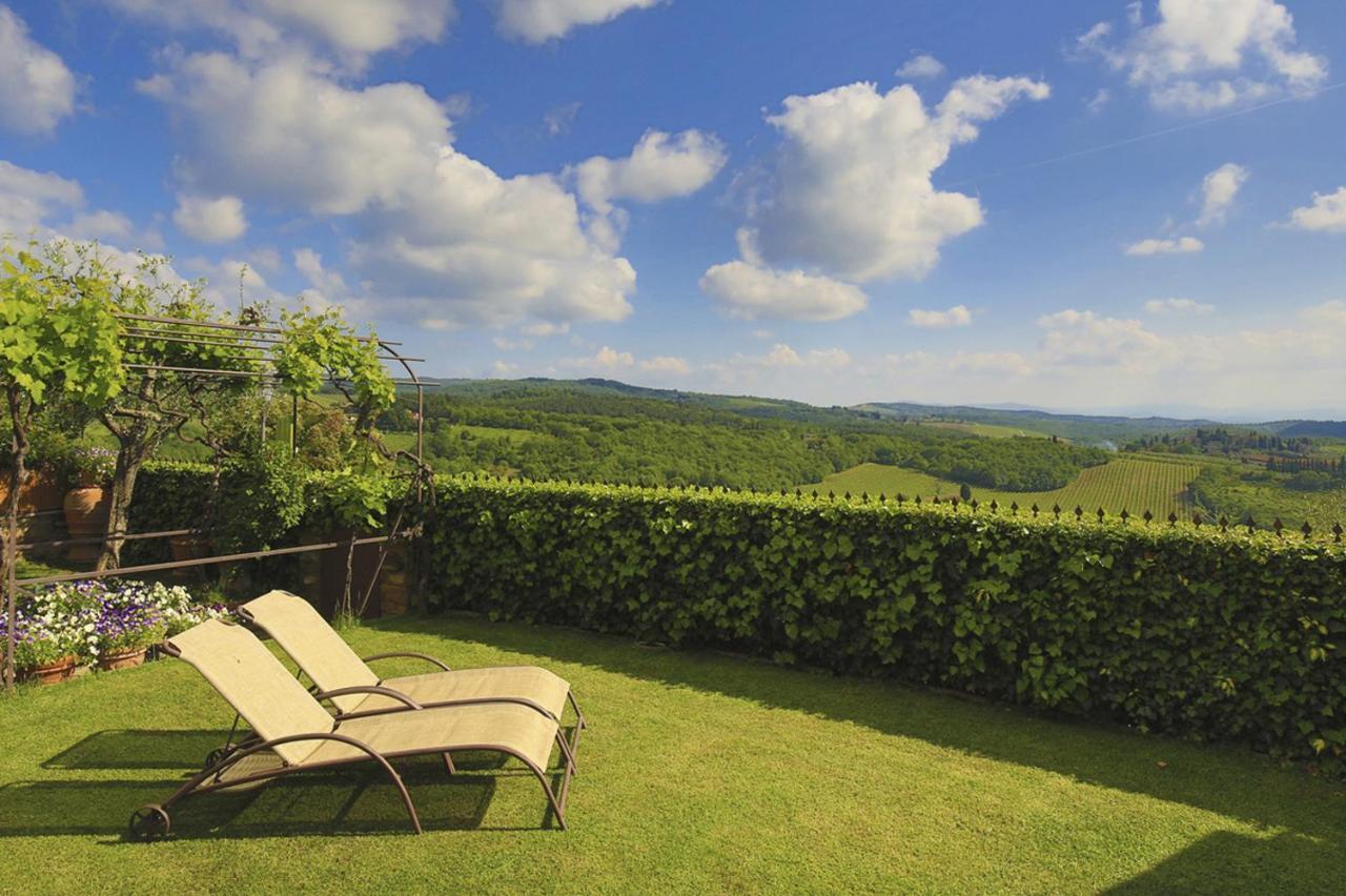 Apartment In B&B Del Giglio San Donato in Poggio ภายนอก รูปภาพ